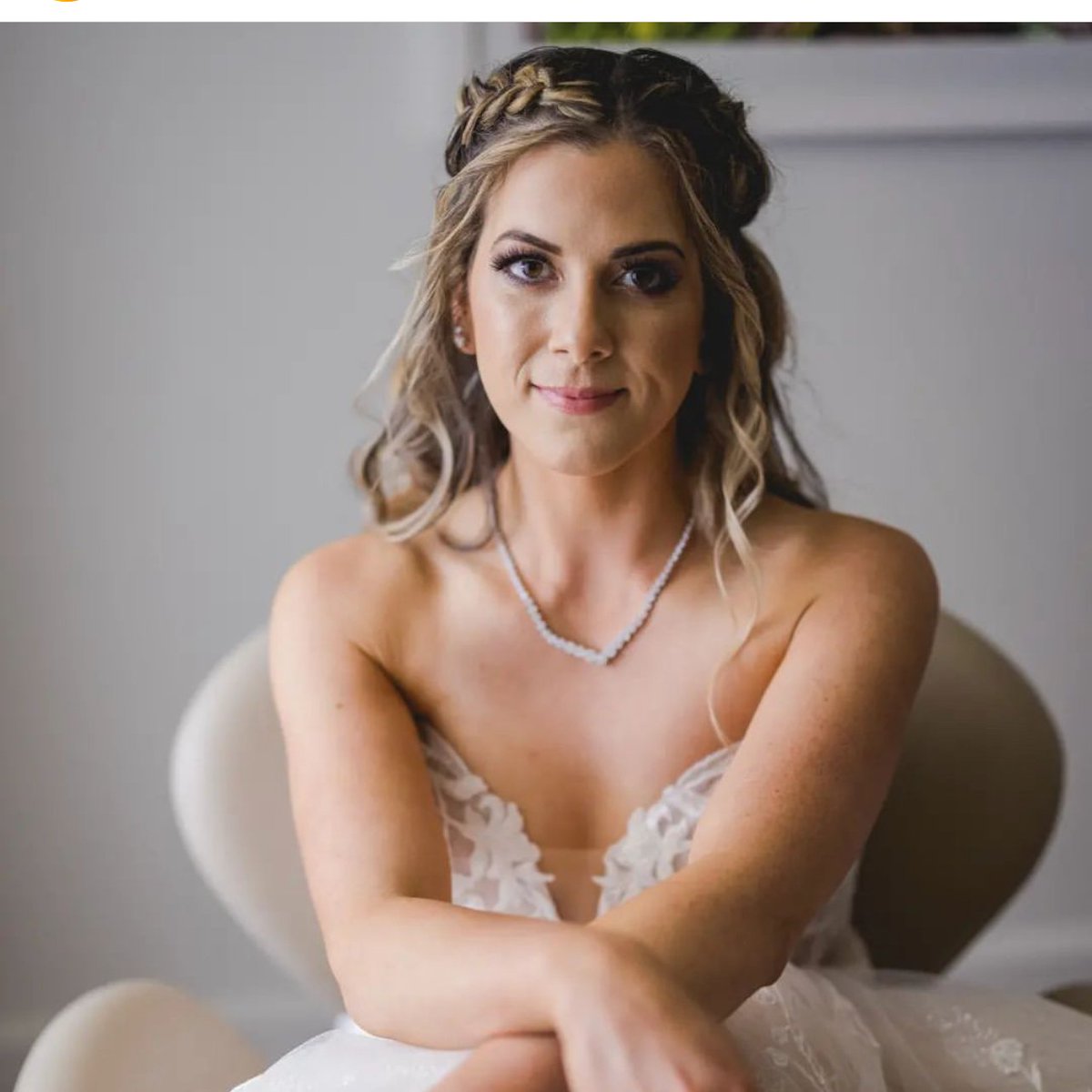 LustreChic's tweet photo. “To be beautiful means to be yourself. You don’t need to be accepted by others. You need to accept yourself.” —Thich Nhat 

#floridamakeup #floridamakeupartist #floridabrides #floridaweddings #2022weddingmakeup #miami #orlando #westpalmbeach #treasurecoastfl #southfloridaweddings https://t.co/tyt3dlHaZT