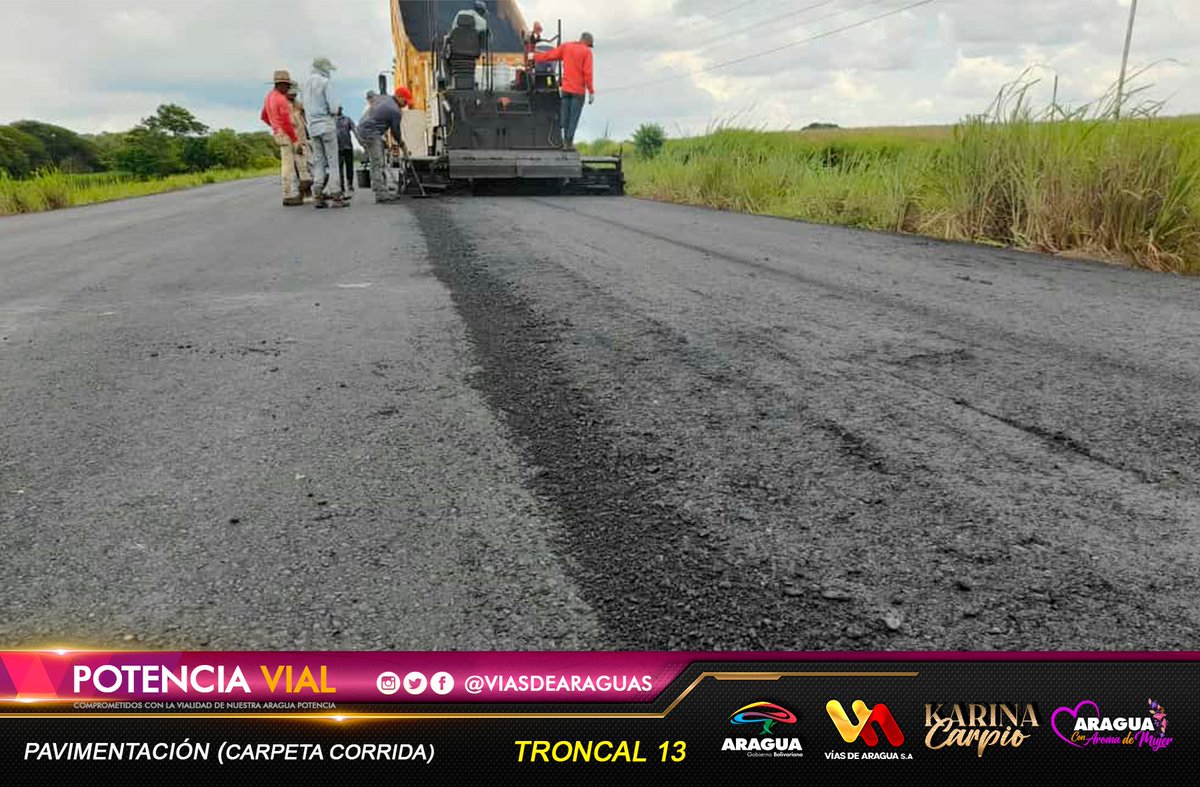 viasdearaguas's tweet photo. 🚧🦺📸 Aquí seguimos en la troncal 13 sector memo junto a @Gob_Guarico pavimentando, Gdora. @Soykarinacarpio garantizando un mejor tránsito a los productores agropecuarios de los 4 municipios del sur de Aragua.
#VenezuelaProductiva
@NicolasMaduro @VTVcanal8 @josemvasquez https://t.co/qGSwCyF05z