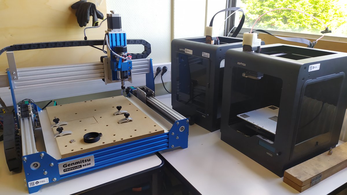 RobotechNancy's tweet photo. Même si la salle est bien équipée, il manque encore des personnes pour l'utiliser !

Nous recrutons encore !
Envoyez nous un message pour postuler ou pour des renseignements.

P.S. : vous pouvez postuler seul https://t.co/yDDLps7euD