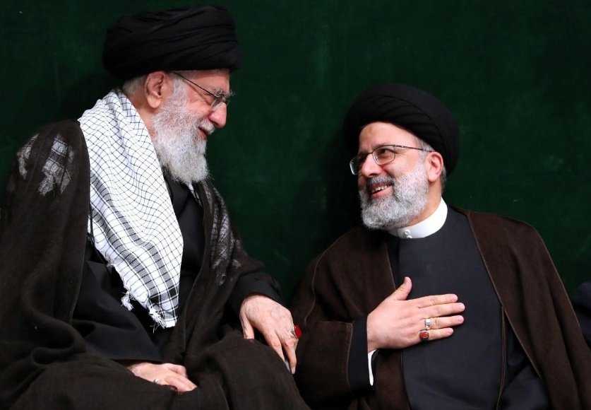 Purmisam's tweet photo. دوست دارم این دو عدد گونه جانوری زودتر منقرض بشه:))
I would like these two animal species to become extinct soon :)
@AnonOpsSE
#آزادی
#مهسا_امینی 
#MahsaAmini https://t.co/B659tzDk9h