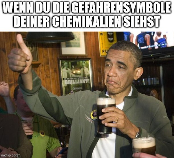 Da arbeitet man doch gerne mit Handschuhe und Schutzbrillle 😅

#obama #thumbsup #thumbs #nice #beer #oktoberfest #chemie #lebensmittelchemie #lebensmittel #lemi #karlsruhe #studium #study #university #studieren #labor #foodchemistry #lernen #meme #ch… instagr.am/p/CixfjtOK_fX/