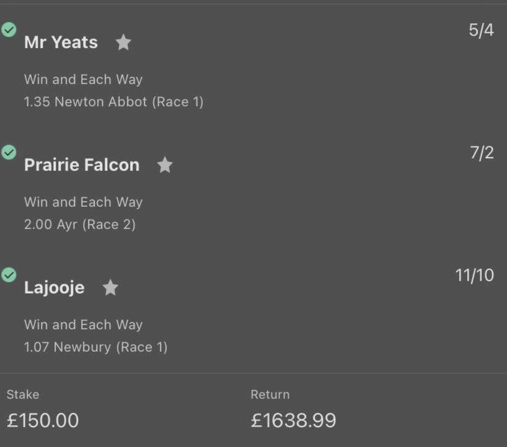 Fridays trixe paying for weekend beers. 💷 Get up thereeee.