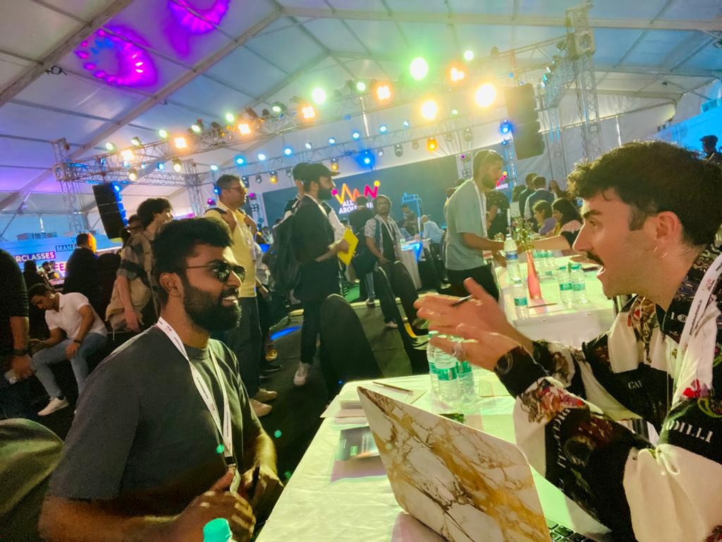 TileyardEd's tweet photo. This week @tileyarded have been networking with the music industry in Mumbai, India at @allaboutmusicin! Come and find us if you're at the event! ๐ฌ๐ง๐ต๐ฎ๐ณ
#tileyardeducation #tileyardlondon #musicindustry #music #india #mumbai #allaboutmusic https://t.co/SF97Lf69VT