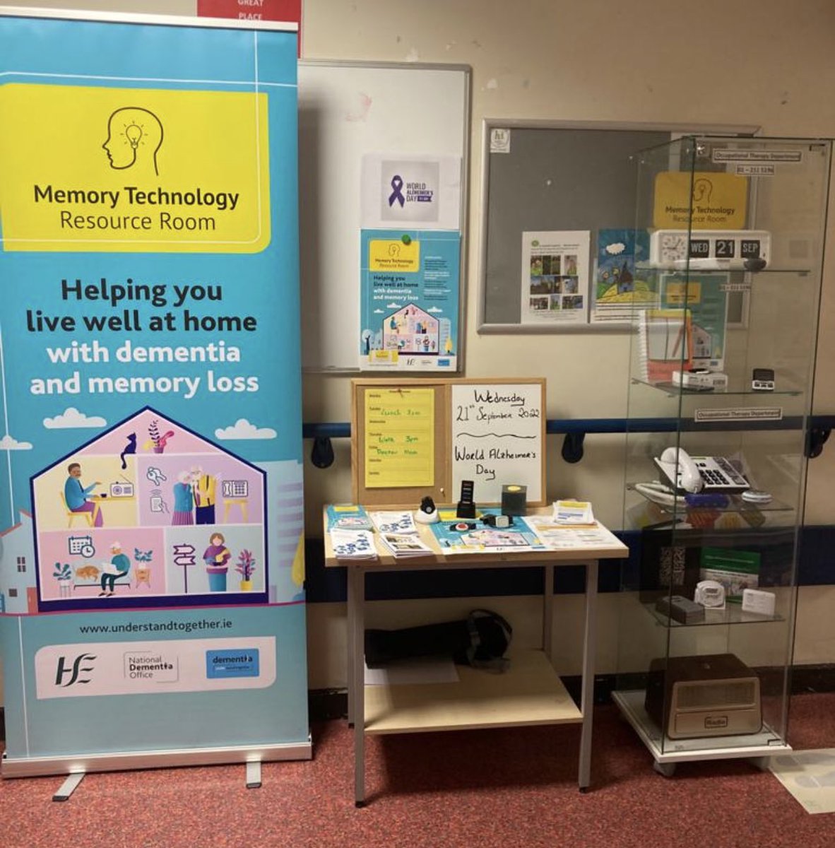 MichaelJackByrn's tweet photo. The OT department’s stand for #WorldAlzheimersDay promoting their Memory Technology Resource Room in  @StColumcillesH1. This is a vital service which assists people living with dementia and memory loss to live well at home. 👏@gillianconroy11 https://t.co/6FbIEgGC2E