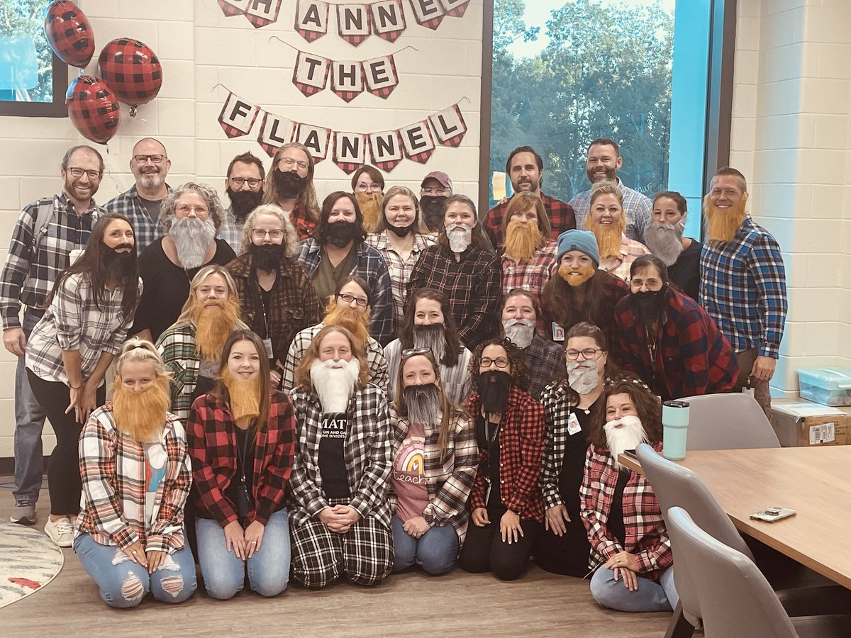 dhayesforsyth's tweet photo. Happy Birthday to the Bearded Wonder- Phil Lyerly!

Thank you, Phil, for leading @ForsythVirtAcad! We so appreciate you! Please have an AMAZING birthday!
#@FCSchoolsGA #fcsconnects https://t.co/zrc5whlCDA
