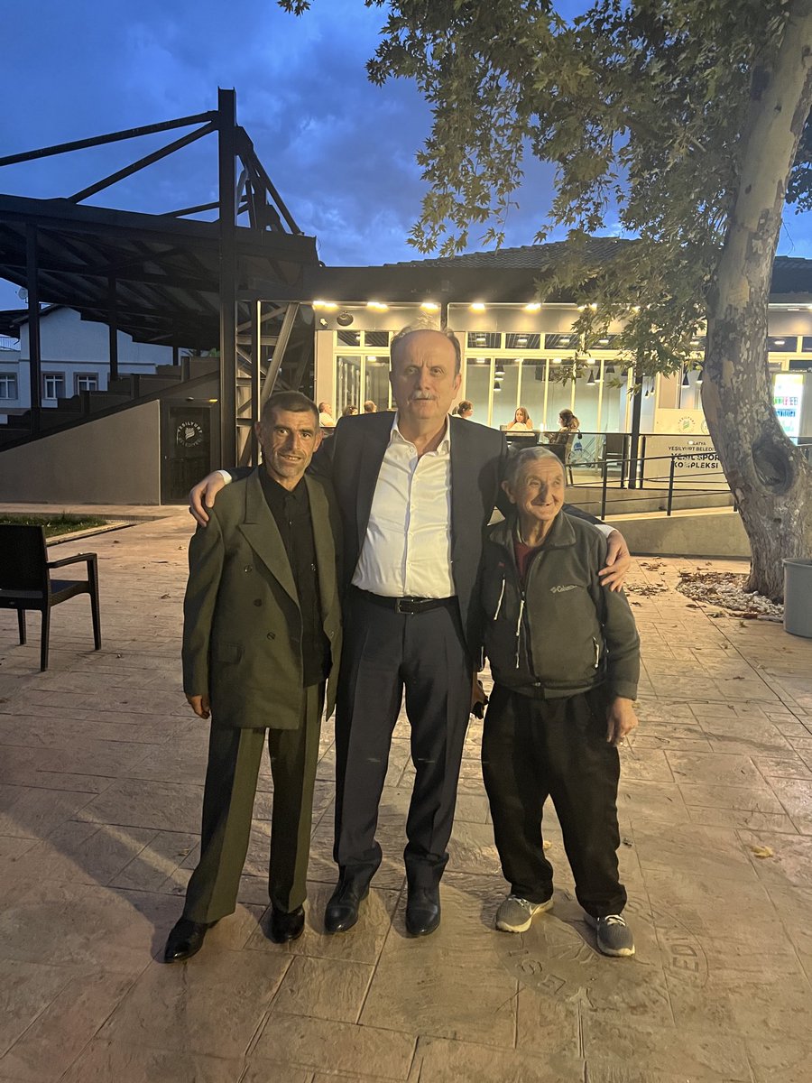 7 Temmuz 2020 de Malatya Yeşilyurt ziyaretimizde tanışmıştık. Bugün tekrar görüşmek nasip oldu.
Yeşilyurt Emniyet md Sinan Aşık ve yardımcısı ile sohbet edip memleketin durumlarını konuştuk. 
Asayiş berkemal…