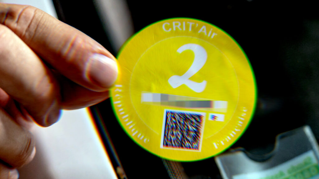 Cette arnaque Crit’air par SMS est extrêmement bien faite numerama.com/cyberguerre/11…