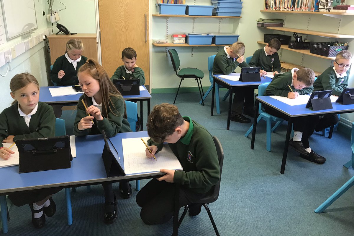 DsmJudd's tweet photo. It is lovely to see the children in Year 4 settling into our maths carousel @DaltonStMarys and working so hard. #smallgroupsbiglearning #newyearnewbooks #lovingmaths https://t.co/JgNaMFQgGB