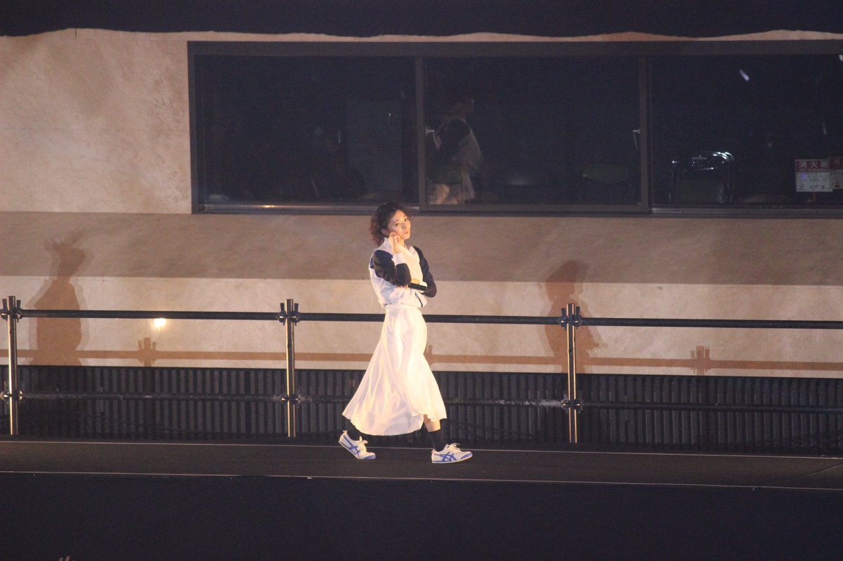 adaho928's tweet photo. リンリンかわいすぎ。
愛してる。
 #BiSHiSOVER
#BiSH城ホール 
#リンリン https://t.co/Ry0Isq1wLL