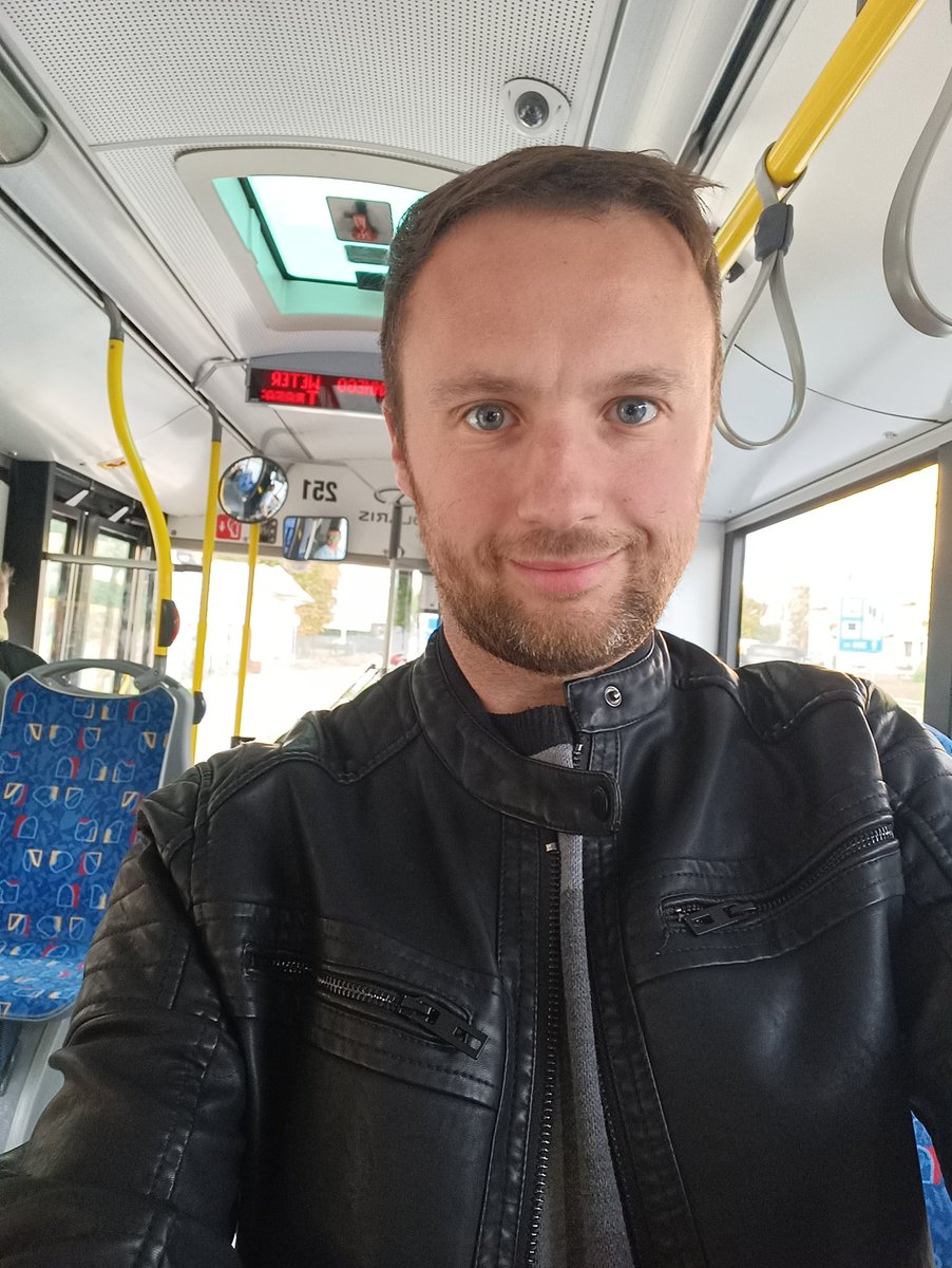 piasecki_ck's tweet photo. Już jutro (22.09) Dzień Bez Samochodu w ramach Europejskiego Tygodnia Zrównoważonego Transportu. 🚍🚲
W Kielcach bez żadnych dokumentów będzie można jeździć bezpłatnie komunikacją - wszystkimi liniami miejskimi i aglomeracyjnymi!
#etzt @IdeaKielce @miasto_kielce https://t.co/InUixZTCjD
