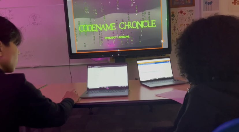 NewTechDISD's tweet photo. We welcomed Authenticity Partner Mr. Register w/ @InsightEnt to authenticate our ELAR &amp; AP Computer Science Project - Codename Chronicles. Students participated in a seminar &amp; Q&amp;A with industry professionals then workshops with their peers. #PBL #GAMING #ELAR #coding #realworld https://t.co/j6oOZ3sFvm