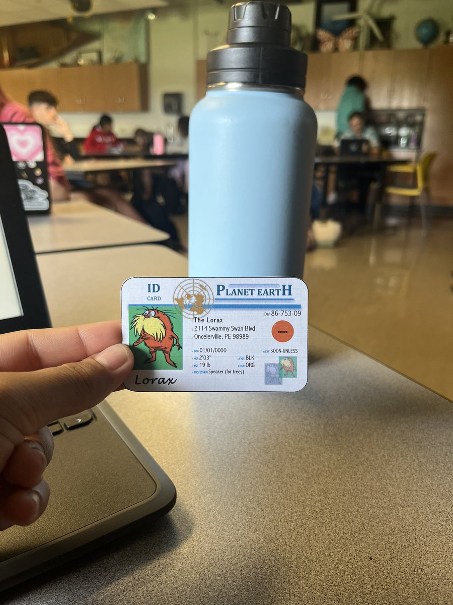 laaibah (@ali_laaibah_) on Twitter photo I use a reusable so I can limit the waste of plastic bottles in the environment. This is my solution to help my environment! <a href="/franklinlorax/">APES Project Lorax</a> #apesintro I use a reusable so I can limit the waste of plastic bottles in the environment. This is my solution to help my environment! <a href="/franklinlorax/">APES Project Lorax</a> #apesintro