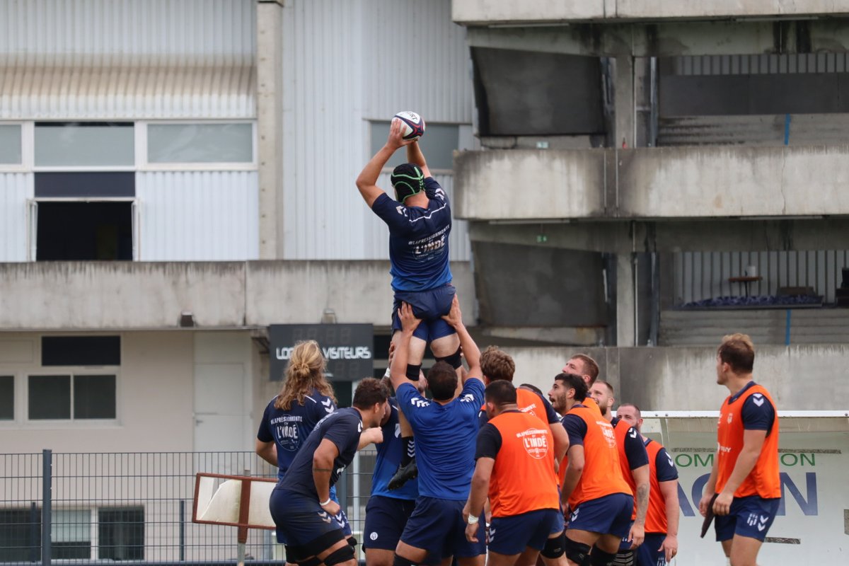 agen_rugby's tweet photo. J-2⃣ avant la rencontre face à Rouen !
Pour ce dernier match du bloc, les Agenais se préparent au choc face à l'actuel 3ème 🔥 https://t.co/aZhgBWQ2Vz