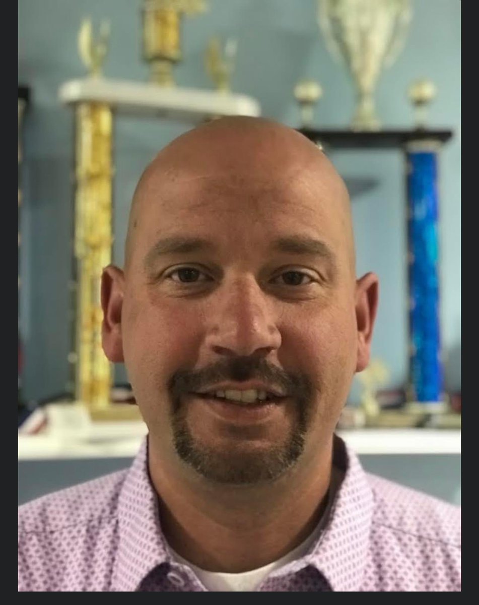 jpwjr_75's tweet photo. Great News from BRHS:
Bishop Rosecrans High School has chosen Shaun Spencer as its new Girls Softball coach.  Bishop Rosecrans has reinstated the Girls Softball program to begin Spring of 2023.  With Coach Spencer’s experience, we are excited to watch our Lady Bishops succeed. https://t.co/pNsGTUxtz3