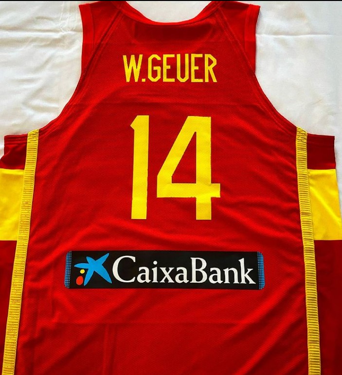 Relevo on Twitter "De esta manera, Willy quiere reconocer así la