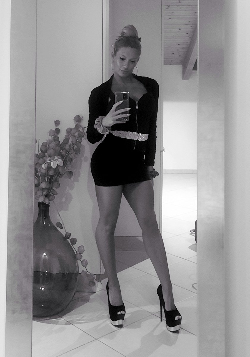 🖤MiStressAte🖤 tweet media