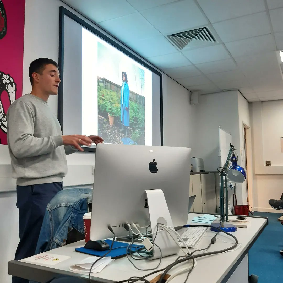 photoboltonuni's tweet photo. Massive thank you to #ThomasDuffield for #TalkingPhotography to our photoboltonuni students this afternoon 📷

Such an insightful, inspirational and touching talk ❤

#PhotographyEducation #PhotoBoltonUni #WednesdayMotivation #portraitphotography #documentaryphotography #Bolton https://t.co/inOU3mqvlE