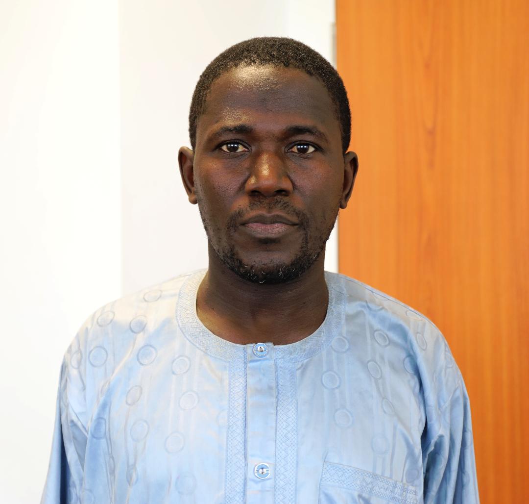 officialEFCC's tweet photo. EFCC Arrests Man for N14 million Employment Scam

Operatives of the Economic and Financial Crimes Commission, EFCC, have arrested Hassan Babangida Hassan for alleged criminal conspiracy, employment scam and forgery. https://t.co/NPvpcQtF4l