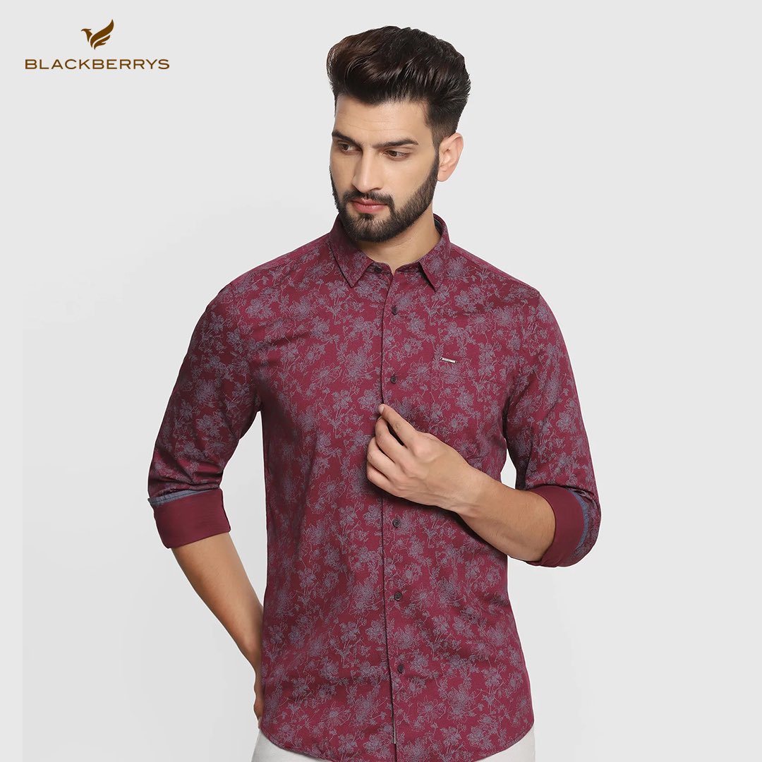 BlackberrysMW's tweet photo. Fresh off the loom! Contemporary prints with an elegant charm that cloak you in confidence. 
Now available in our store and online https://t.co/T669pWjDUu

#BlackberrysMenswear #BlackberrysMens #confortablefabric #BreathableFashion #SoftConstruction #Prints #fashion #NewArrivals https://t.co/OZYI2OzDCq