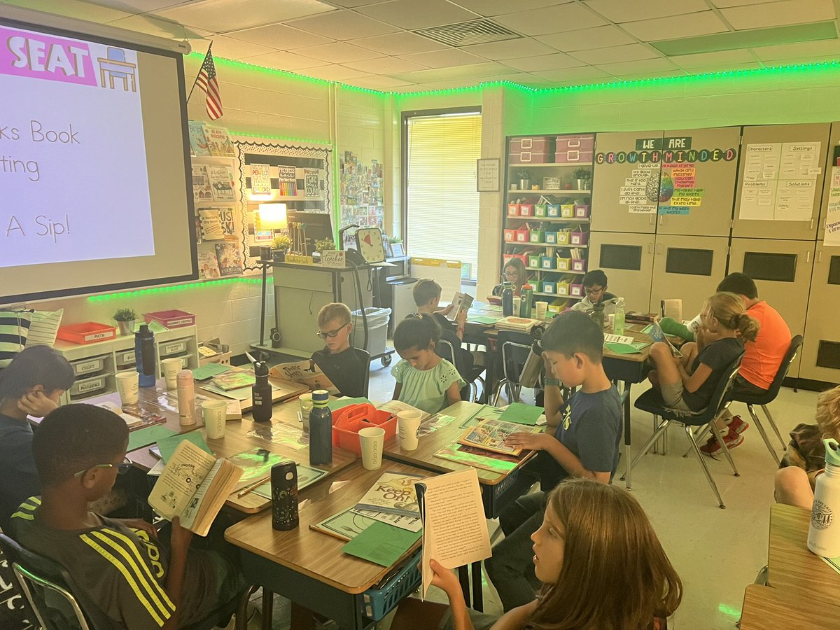 MrsSwarringim's tweet photo. StarBOOKS tasting today ✨📚☕️ “Take a sip” of some books and share your thoughts! Best part was hearing “I have never been so excited to read before in my life!” @mvesycsd @kdenny_  @JillGillikinAP https://t.co/joGdZp6hza