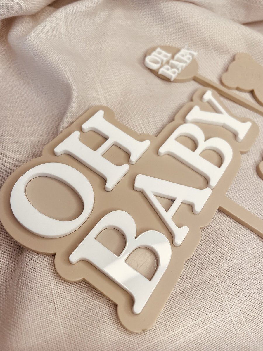 NatashaJade__'s tweet photo. My website is now live! 
New items being added daily and much cheaper than my Etsy store. https://t.co/20tN9d1Svx https://t.co/WJI0aMzxWo