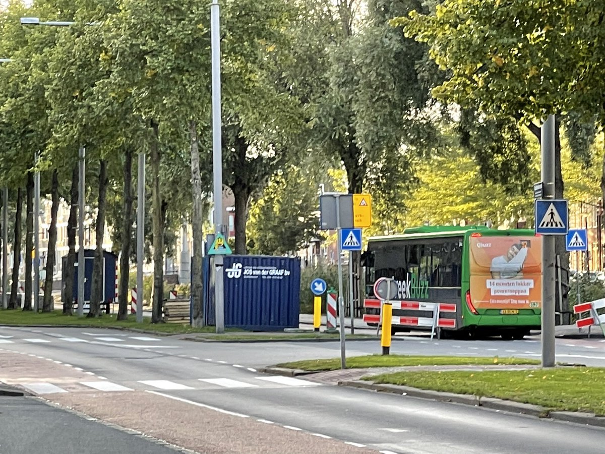 rozasvd's tweet photo. Goedenavond @DMGQbuzz ! Vraagje, rijden de bussen toevallig weer normaal op de Spuiboulevard in Dordrecht? https://t.co/3pM0V5RBRm