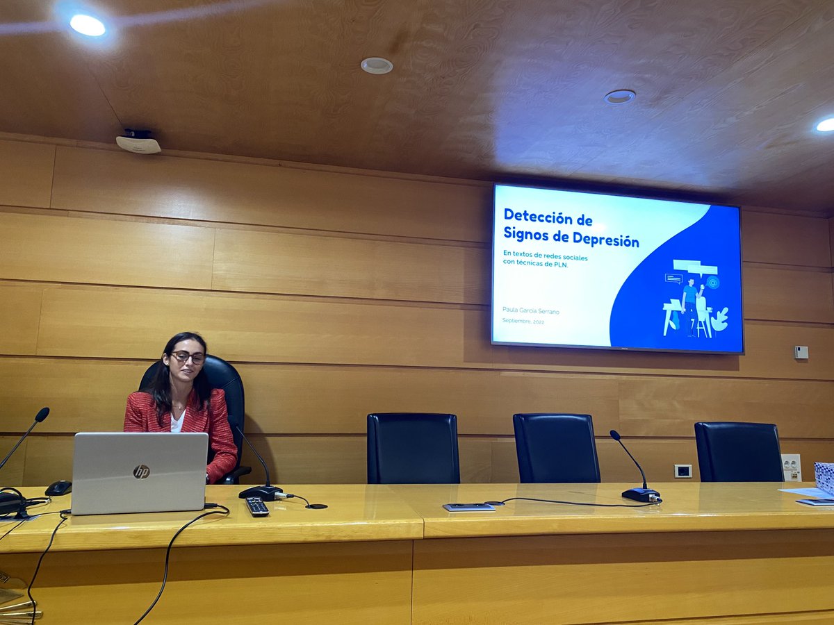 Terminamos con el premio la mejor línea novel en #PLN ¡Enhorabuena Paula! ⁦<a href="/PLNnet/">PLN.net</a>⁩ #SEPLN2022