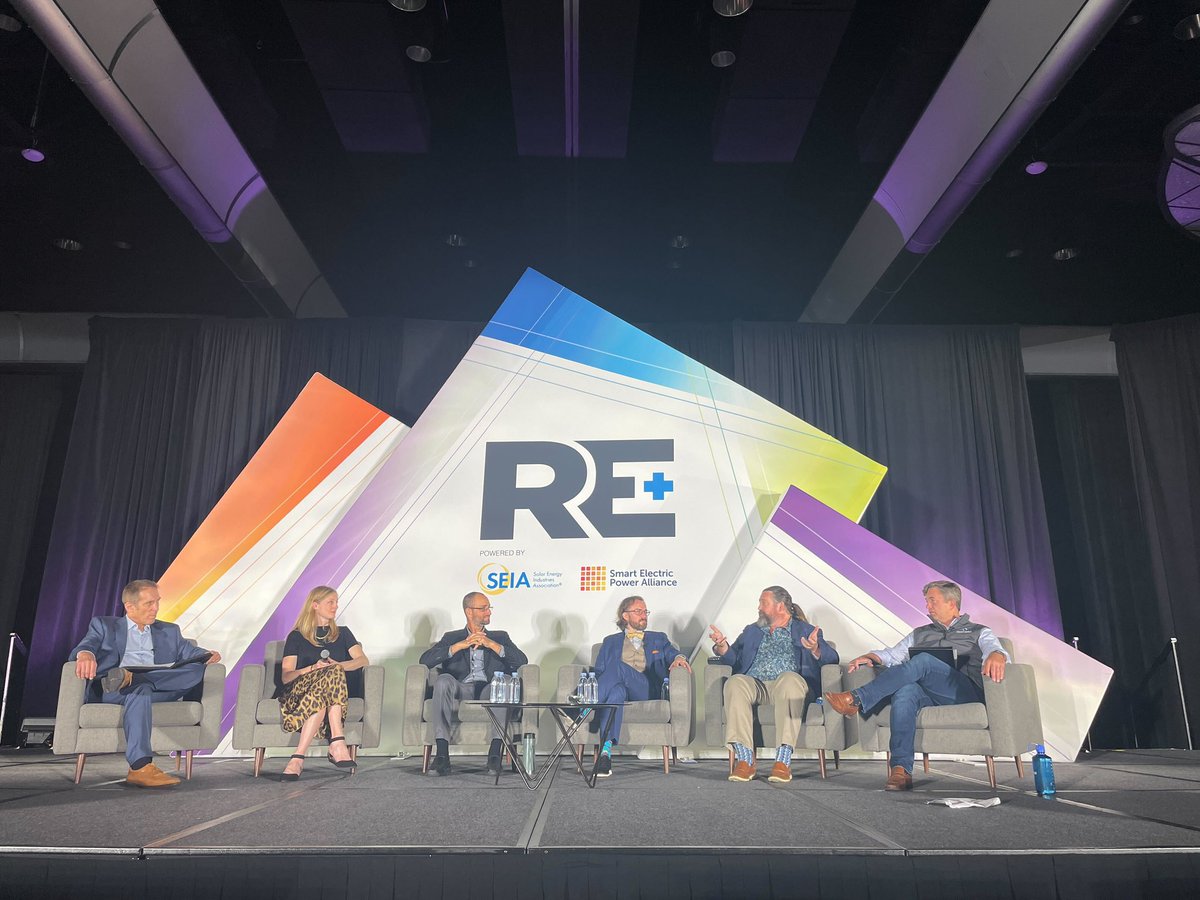 onegoodleap's tweet photo. 🔆 Day 2 events are in the books, the #GoodLeap team is ready for Day 3. See you soon! #RePlus22 https://t.co/yepJYxNk86