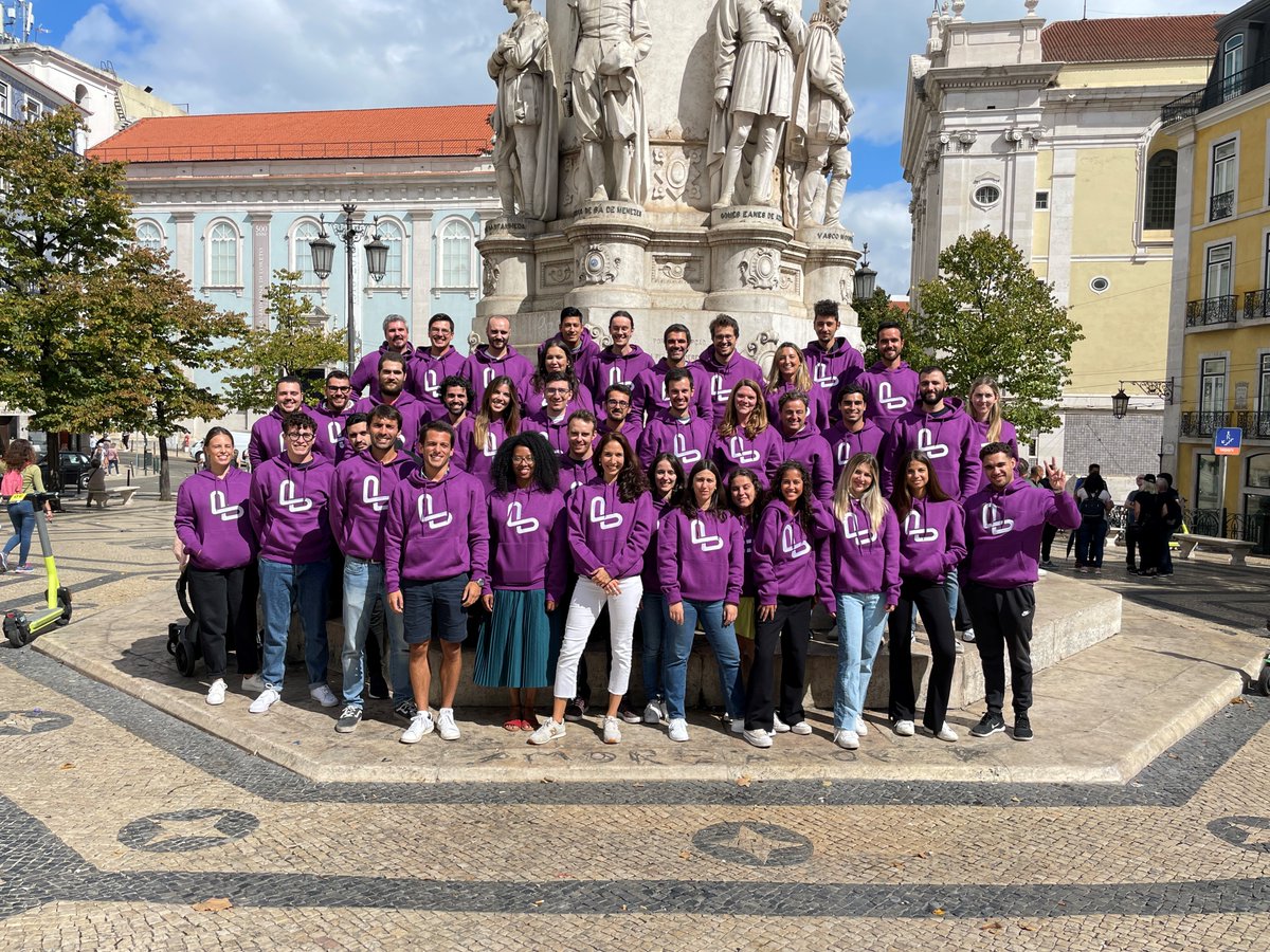 Asamo_official's tweet photo. Leadzai just officially had its first team building!
On Thursday, our team got together in Lisbon for a fun-filled day.
#teambuilding #leadzai #leads #onlinecampaign #techjobs #remotejobs #onlineads https://t.co/bBvWAdLejc