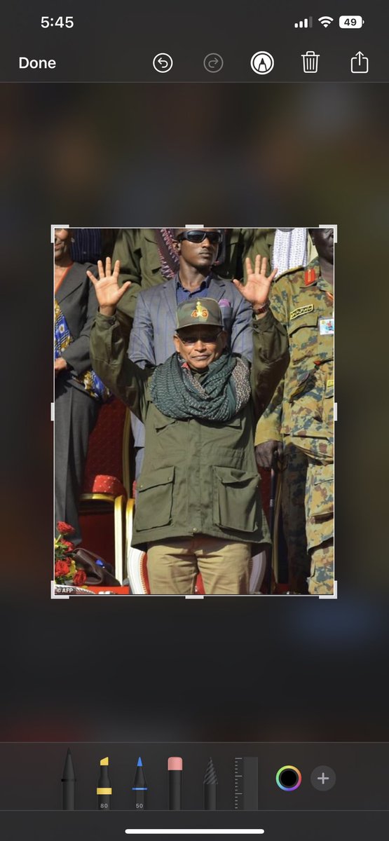 SelassieI24's tweet photo. ⚠️Furious 🛑

Z #Oromo ppl won't surrender Jalmeron, who is a #genocidal. 

Z #Tigray ppl won't surrender Debretsion, who is a #genocidal. 

#Amhara PP called #Zemene in Z name of mediation &amp; reconciliation but handed him over to Z genocidal GoE. 
#AmharaUnderAttack #AmharaWakeUp https://t.co/LBoJ3iIneE