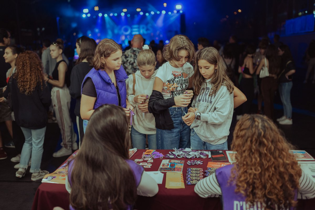 collbato's tweet photo. 📢Després d’aquest cap de setmana de festa major l’Ajuntament vol agrair a entitats, veïnes i veïns, i al personal municipal, la seva col·laboració i implicació en la festivitat.
ℹ️https://t.co/nFjc5yjgXq https://t.co/3Il3Jasd6F