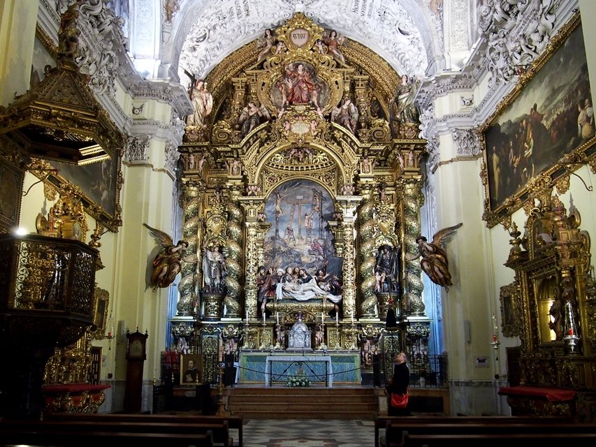 AgrupacionVR's tweet photo. El estreno se realizará el 30 de septiembre en un escenario único como lo es el Hospital de la Caridad y, posteriormente, será interpretada ante el Señor del Gran Poder el día antes de su salida extraordinaria del 8 de octubre. https://t.co/8kKfwgFRq9