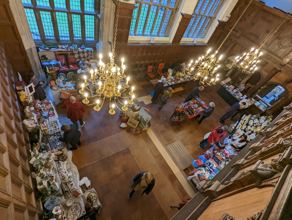 CharterhouseEC1's tweet image. Save the date! Christmas Fair 8th November, 11am-8pm. Book your tickets here: thecharterhouse.digitickets.co.uk/category/43727 Expect beautiful crafts, gifts, homeware, accessories, seasonal food &amp;amp; drink products, &amp;amp; of course Father Christmas &amp;amp; the Charterhouse Christmas Café. #Christmas #Santasgrotto