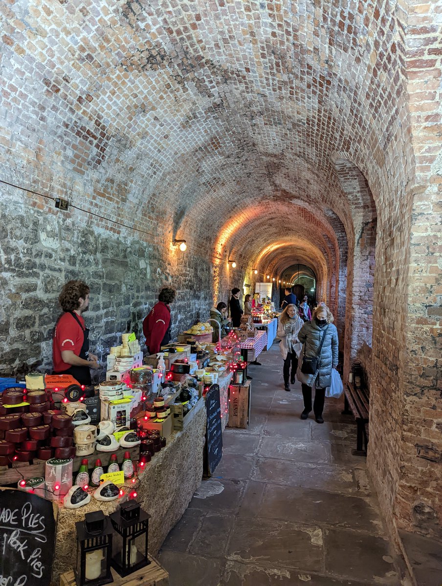 CharterhouseEC1's tweet image. Save the date! Christmas Fair 8th November, 11am-8pm. Book your tickets here: thecharterhouse.digitickets.co.uk/category/43727 Expect beautiful crafts, gifts, homeware, accessories, seasonal food &amp;amp; drink products, &amp;amp; of course Father Christmas &amp;amp; the Charterhouse Christmas Café. #Christmas #Santasgrotto