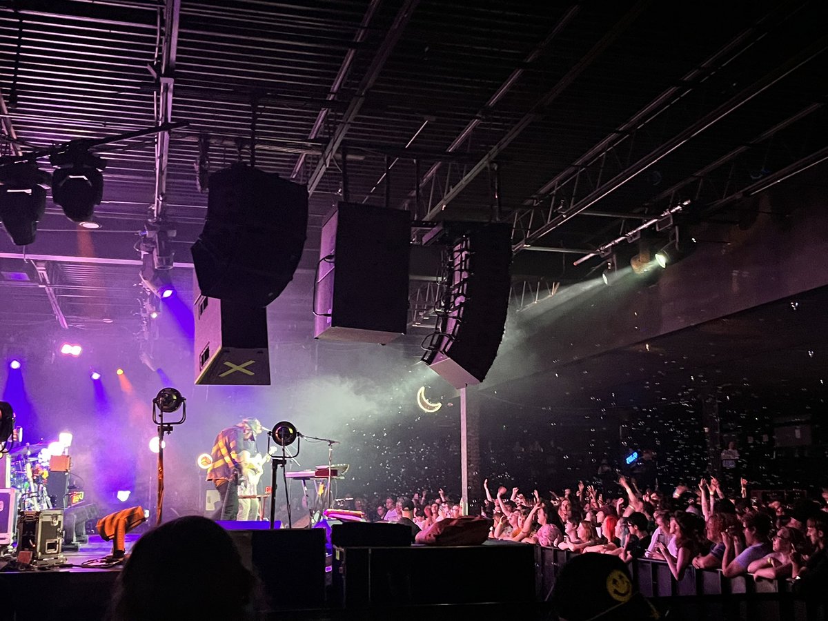 elithecatdude's tweet image. What a great experience @TheFrontBottoms