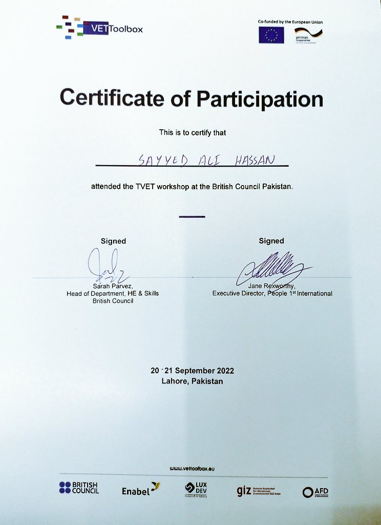 YETA_Pakistan's tweet photo. Great Training Session organized by the @pkBritish @punjab_tevta&amp; @giz_gmbh
Special Thanks to Ms @JaneRexworthy @pkBritish @sarah_parvez for addressing core issues of #Technical Education &amp; filling the Gap of #Apprenticeship in Punjab

Tech Edu is the future of Pak 
@dsgenergypk https://t.co/CRrygTx6eT