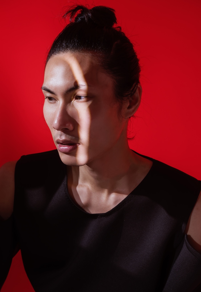 Spotlight on gorgeous UK model Eli <a href="/oops_itseli/">Eli Yeung</a> 🧡

For booking's please contact dom@zebedeetalent.com 

#InclusionRevolution #Inclusion #Diversity #Zebedee #scoliosis