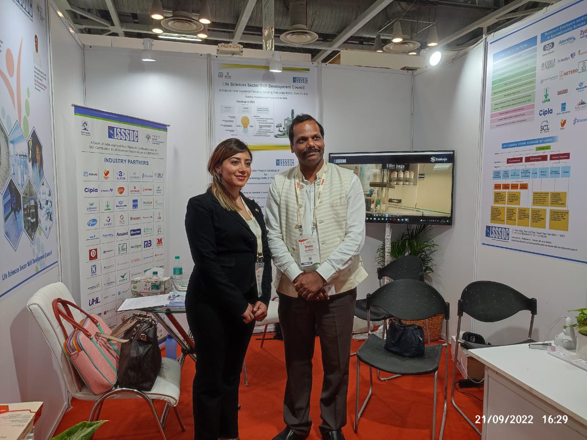 LSSSDC's tweet photo. #LSSSDC @IPHEX 
Indo Mexican Liasoning Delegate visited our stall &amp; invite us for program at international level for giving opportunity to Indian Skilled Workforce at International Level. Step towards one of innovative collaboration to make India Scientific Capital of the world https://t.co/vwuZYbz0TK
