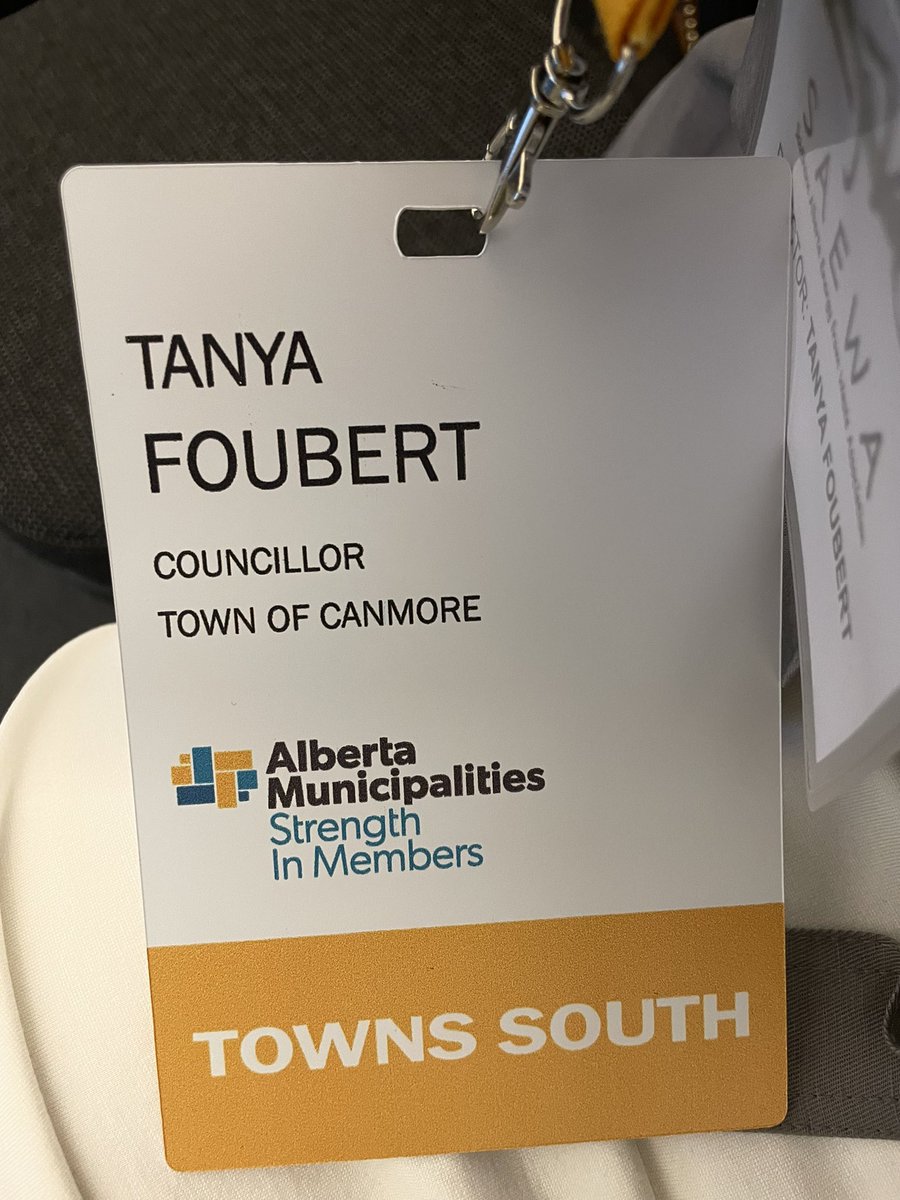 mtngrrrl's tweet photo. Excited to take part in the 2022 Alberta Municipalities convention in Calgary this week! @ABmunis #strengthinmembers #governance https://t.co/7ptTyTtQNP