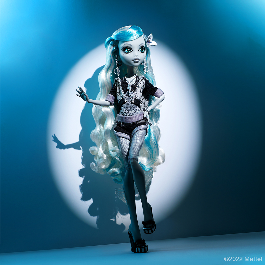 Monster High tweet media
