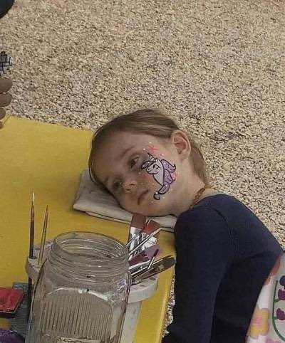 todos: feliz día del estudiante!!!

nosotros: