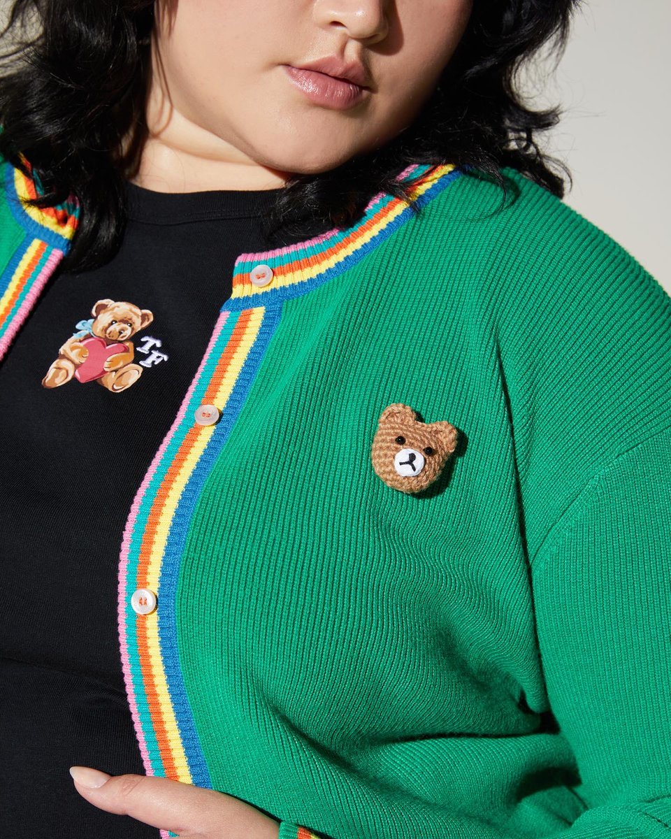 teddyfresh's tweet image. Teddy Fresh is excited to announce our first 100% Recycled Polyester Cardigan!  Recycled polyester is as strong and long-lasting as virgin polyester, but requires 59% less energy, and we reduce CO2 emissions by 32%.  It also keeps polyester out of our oceans and landfills!