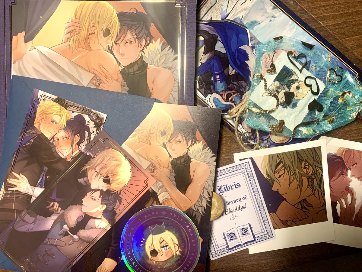 HOLY MOLY I finally got my hands on my contribution copy 😭✨✨✨ The quality and the love is INCREDIBLE #Dimilix