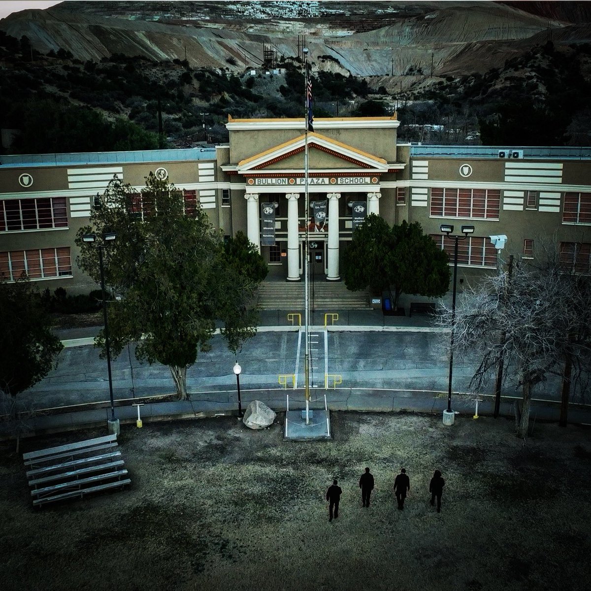 Zak_Bagans's tweet photo. TOMORROW’s NEW #GhostAdventures we investigate the MASSIVE “Old Bullion Plaza School” where very dark and disturbing secrets are entombed within its walls. Thursday 10/9c on @travelchannel and streaming on @discoveryplus https://t.co/HIJXn2negk