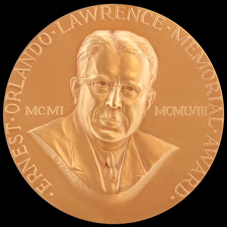 I am beyond excited to be receiving the Department of Energy E.O. Lawrence Award tomorrow in at a hybrid ceremony Washington DC.  1:30pm EST...  If you'd like to watch live or the recording of my (only slightly goofy) 3 min speech--here's the link. 
science.osti.gov/lawrence/Cerem…