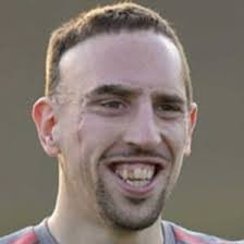 - v l l v - MicMic tweet media