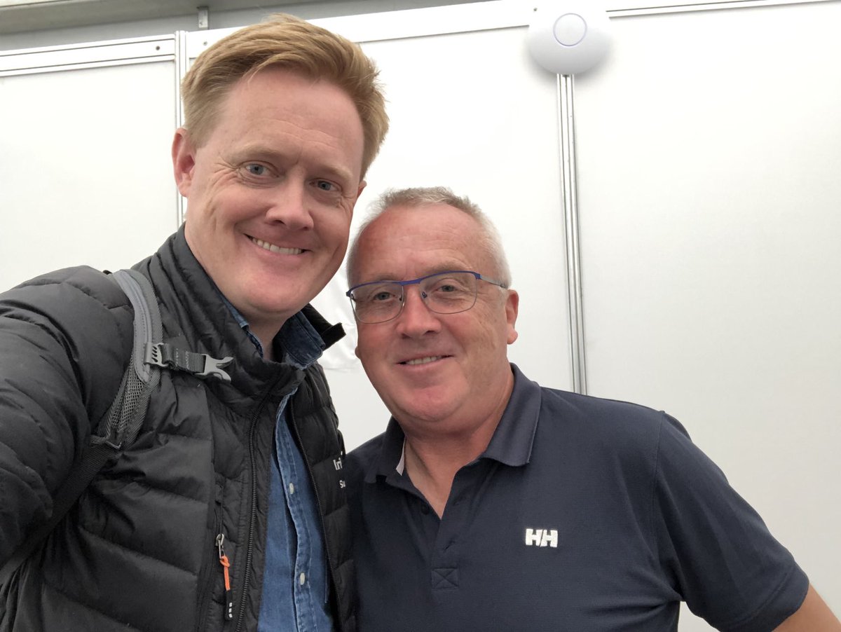 fionnansheahan's tweet photo. Met the great Dan Linehan ⁦@lensdan⁩ at the Ploughing today. Covered my first Ploughing with him in ‘99 for the ⁦@irishexaminer⁩. Soaking wet and mucky day in Castletownroche in Cork. Dan alleges I wore a suit. Eh, I say produce the evidence. #Ploughing https://t.co/oz3tjQN0v3