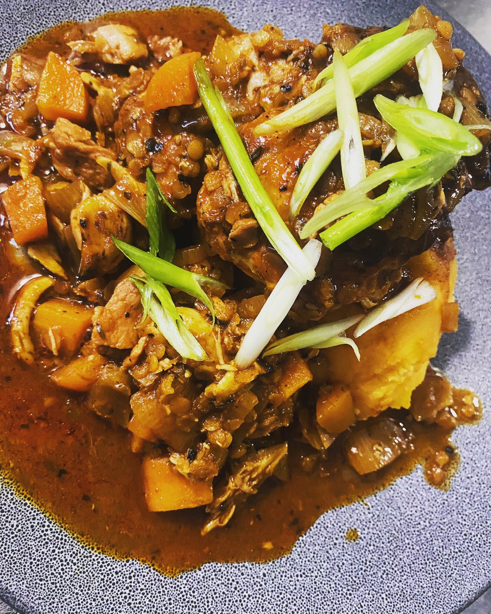 BacupPie's tweet image. Chefs Dishes Range coming soon … Spanish Chicken Thighs - Sweet Potato mash anyone ….. 🍠 🐓 🍗 🇪🇸 #WeCookForYou #ReadyMeals #nutrition #healthyfood #foodstagram #healthyfood #foodlove @FDNWHour @BacupBusiness @InvestInRoss @RossFreePress