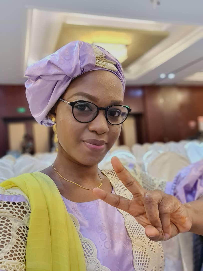 Je crois qu’aujourd’hui nul besoin de convaincre un malien par rapport aux avantages indéniables de la PAIX. La crise socio-politique et sécuritaire qui nous secoue depuis 2012 nous suffit largement comme leçon. 

Notre +grand intérêt à la fois personnel et collectif, est la PAIX