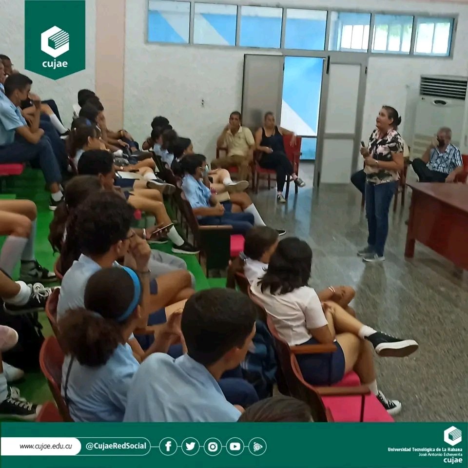 #Cujae💚Lenin💙

En el día de ayer nuestra universidad visitó IPVCE Vladimir Ilich Lenin <a href="/IpvceL/">IPVCE Vladimir Ilich Lenin (Oficial)</a> con el objetivo de 1 de las 3 jornadas de puertas abiertas conveniadas con la casa de Ciencias Exactas, en esta ocasión participaron los coordinadores de las <a href="/FiabCujae/">Facultad de Automática y Biomédica CUJAE</a> y <a href="/telecujae/">Facultad de Telecomunicaciones y Electrónica CUJAE</a>.